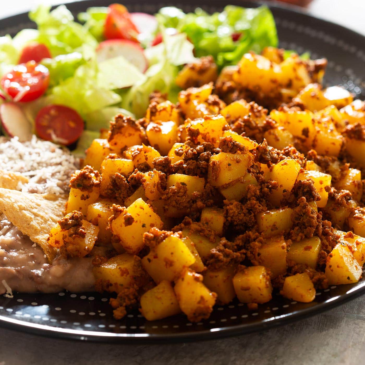 Papas con chorizo